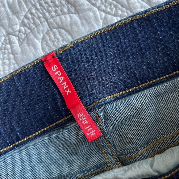 SPANX - Flare Jeans - Midnight Shade - Picture 6 of 11